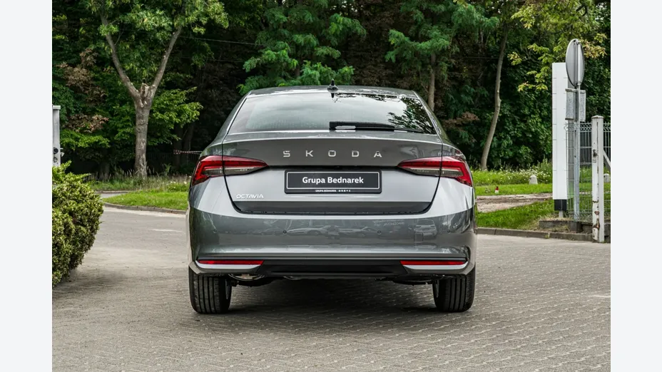 SKODA Octavia -