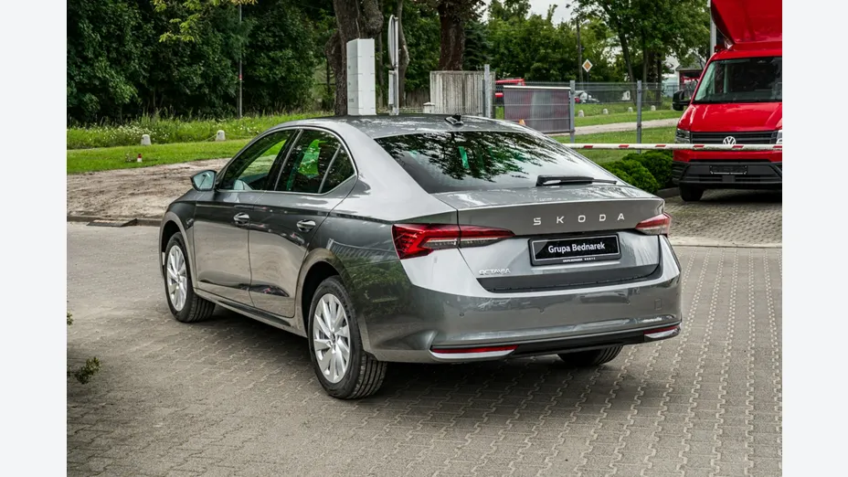 SKODA Octavia -