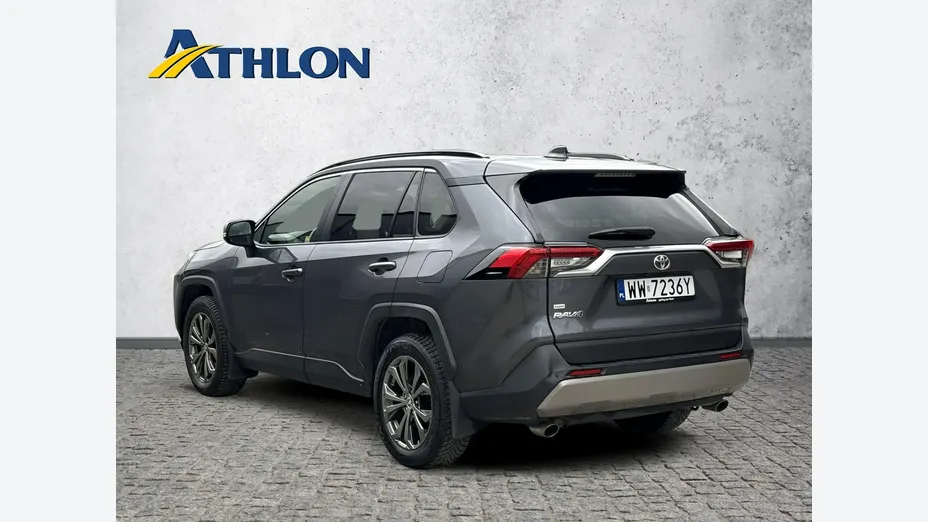 TOYOTA RAV4 -