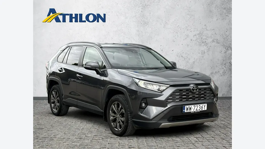 TOYOTA RAV4 -