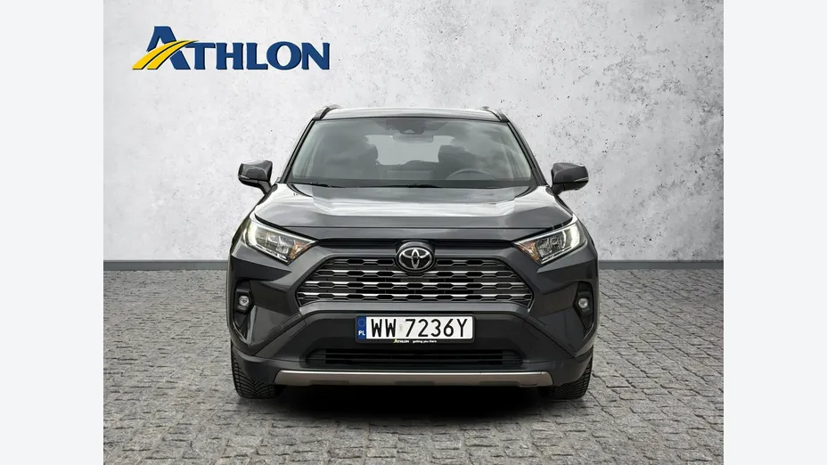 TOYOTA RAV4 -