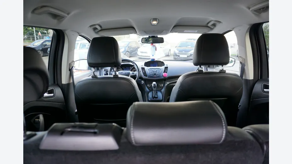 FORD Kuga -