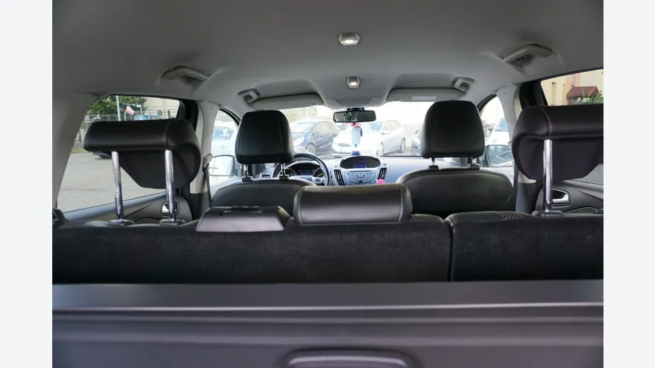 FORD Kuga -