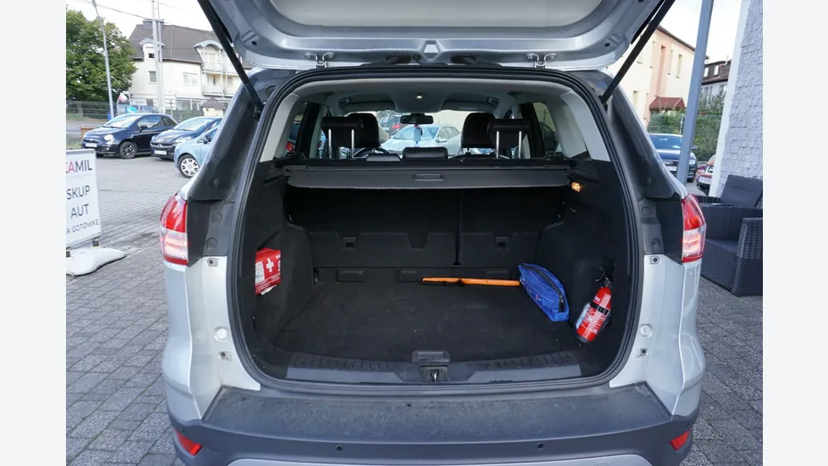 FORD Kuga -