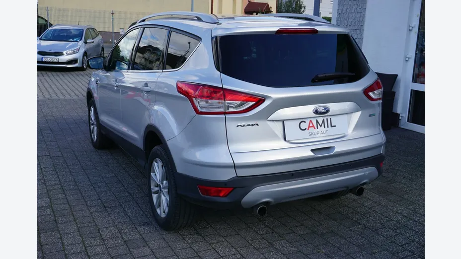 FORD Kuga -
