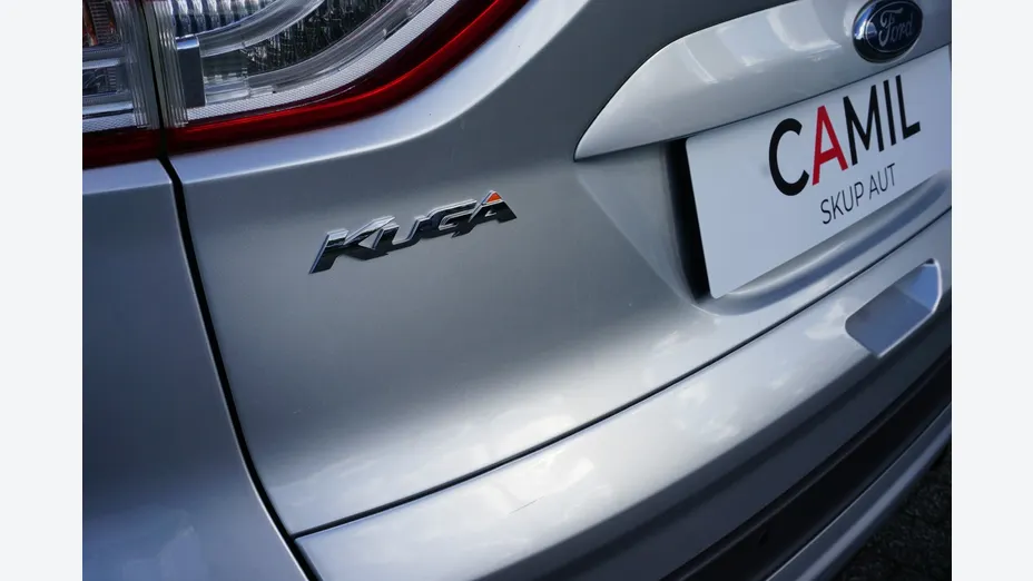 FORD Kuga -