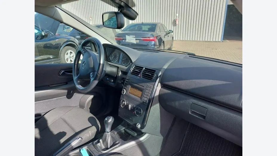 MERCEDES-BENZ A Klasa -