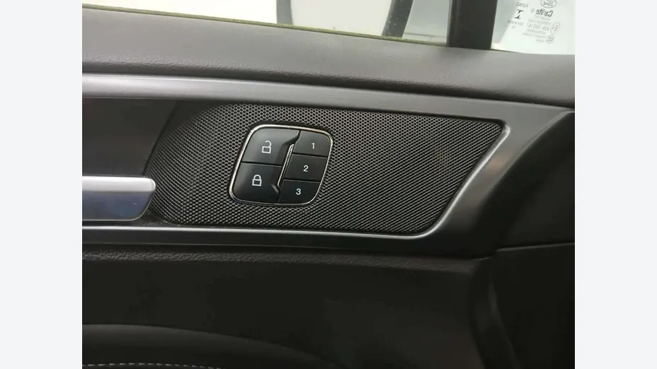 FORD Mondeo -