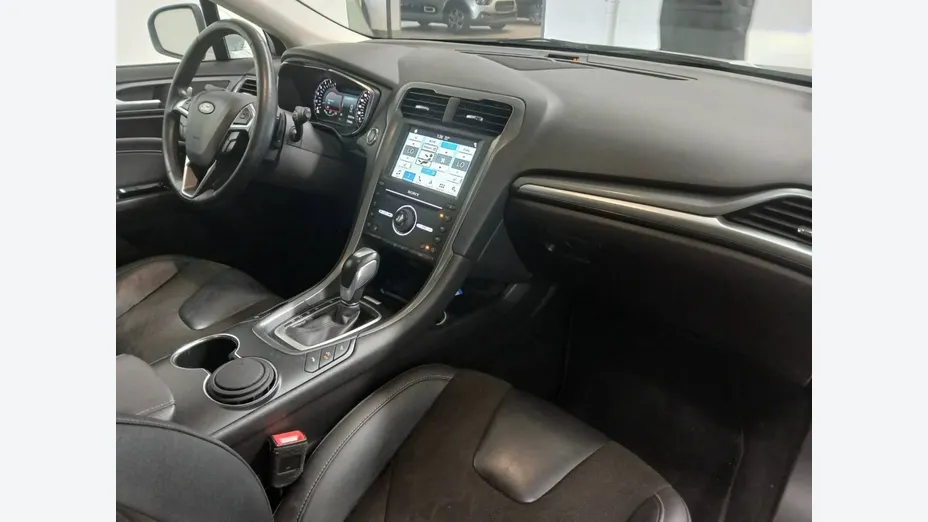 FORD Mondeo -