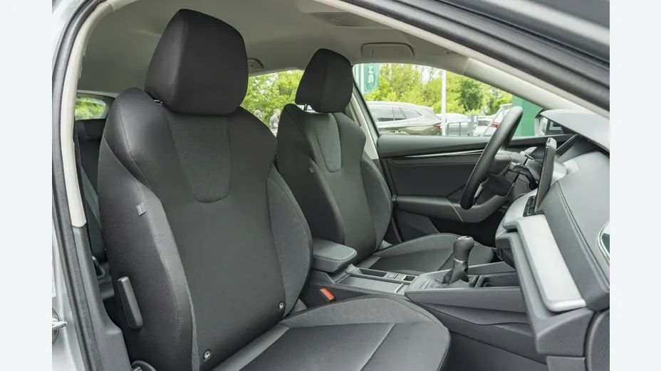 SKODA Octavia -