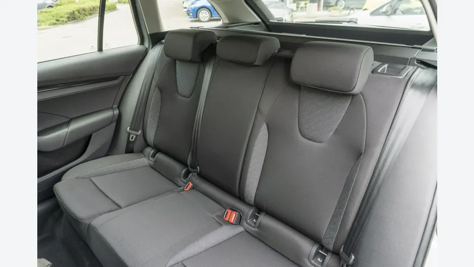 SKODA Octavia -