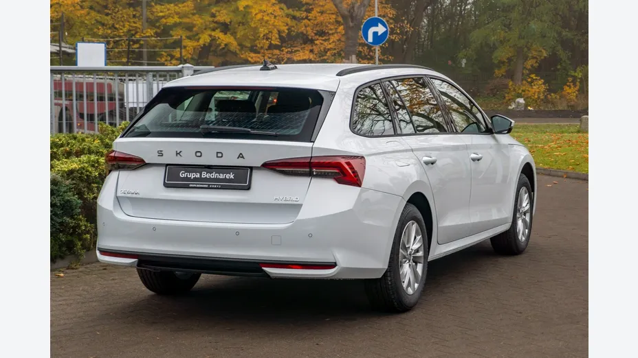 SKODA Octavia -