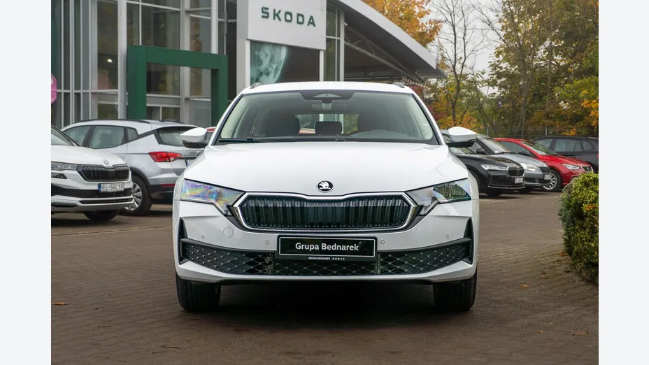 SKODA Octavia -