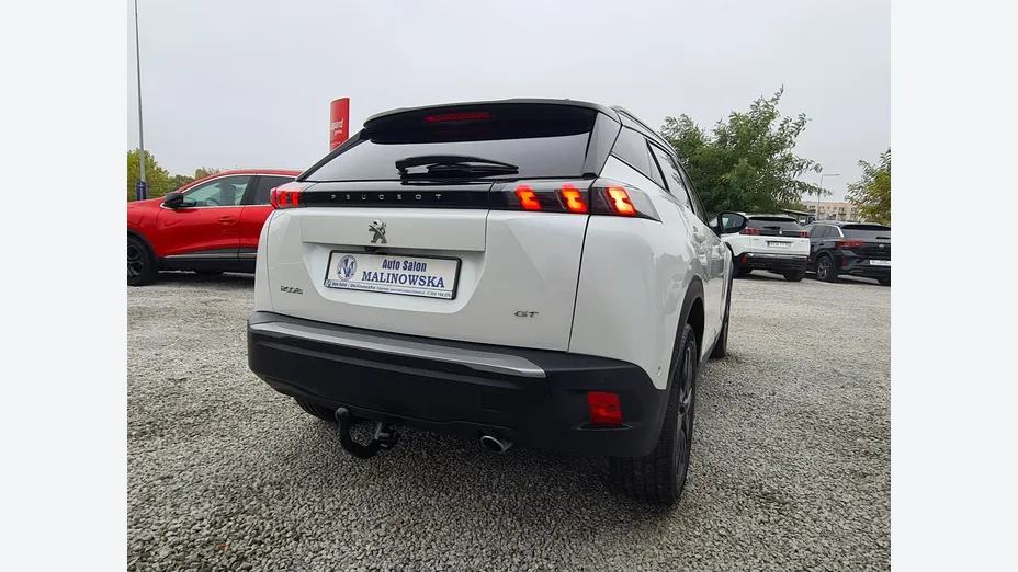 PEUGEOT 2008 -