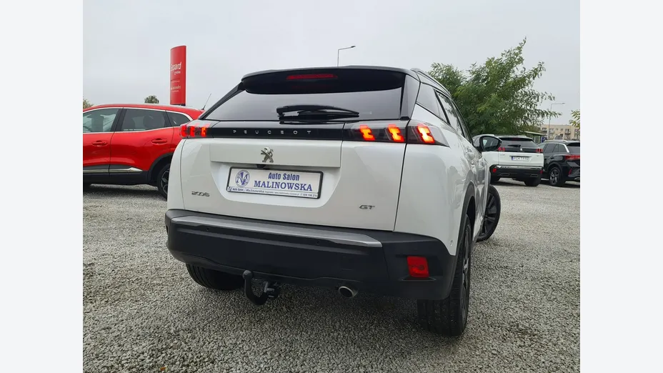 PEUGEOT 2008 -