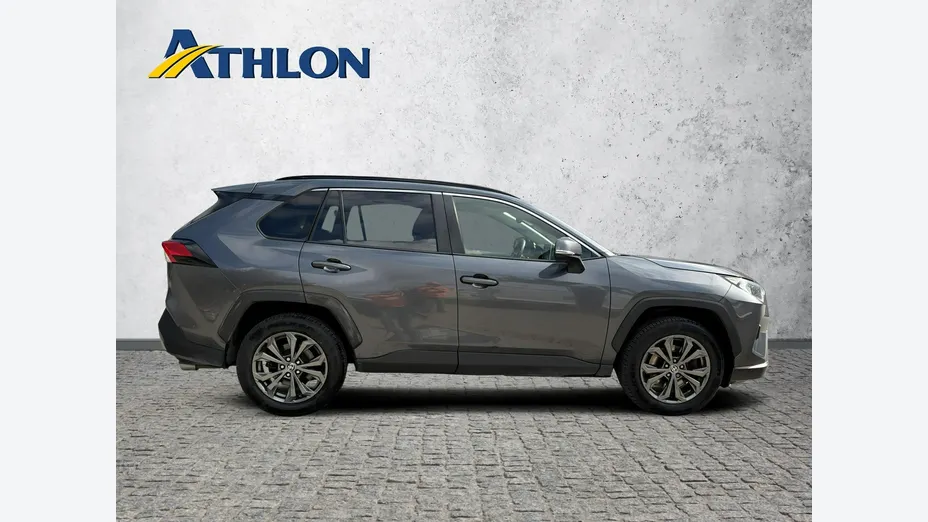 TOYOTA RAV4 -