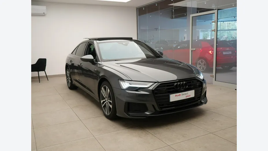 AUDI A6 -