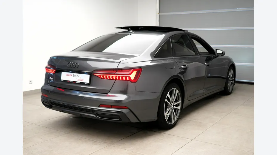 AUDI A6 -