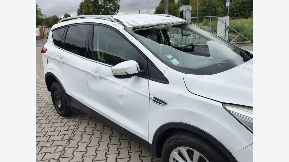 FORD Kuga -
