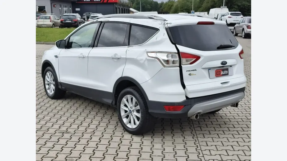 FORD Kuga -