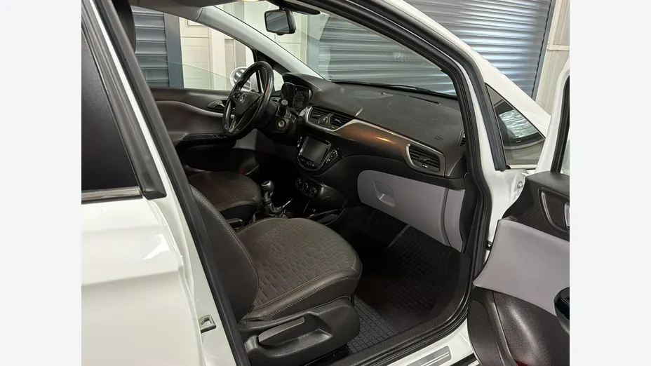 OPEL Corsa -