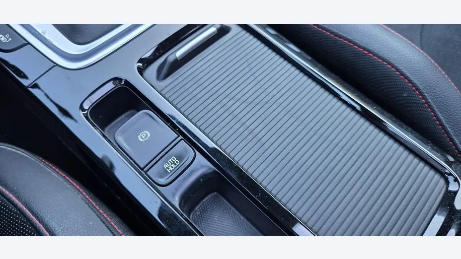 KIA ProCeed -
