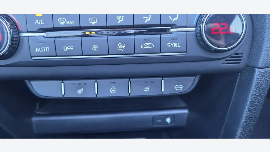 KIA ProCeed -