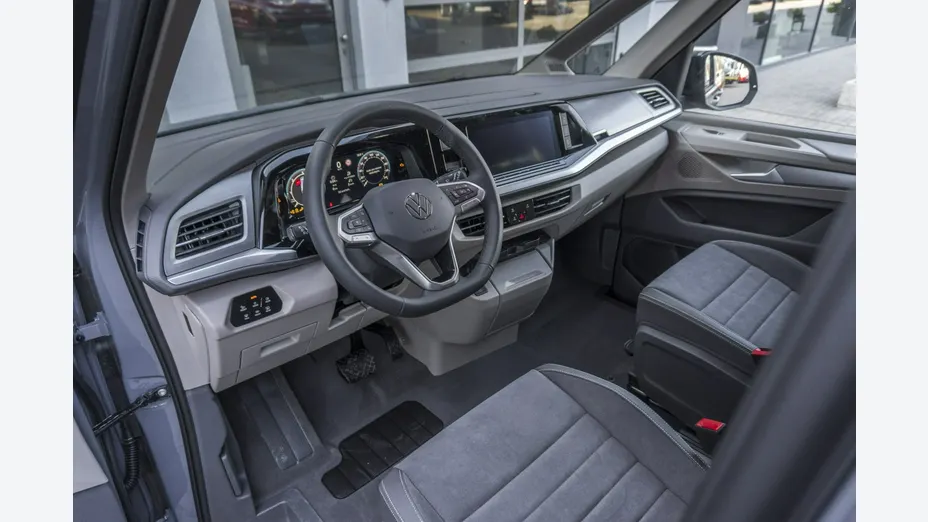 VOLKSWAGEN Multivan -