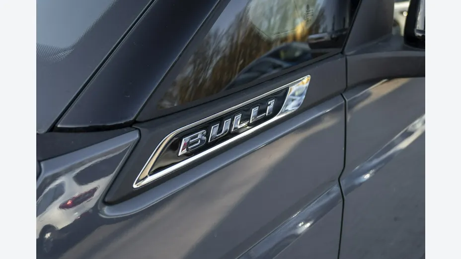 VOLKSWAGEN Multivan -