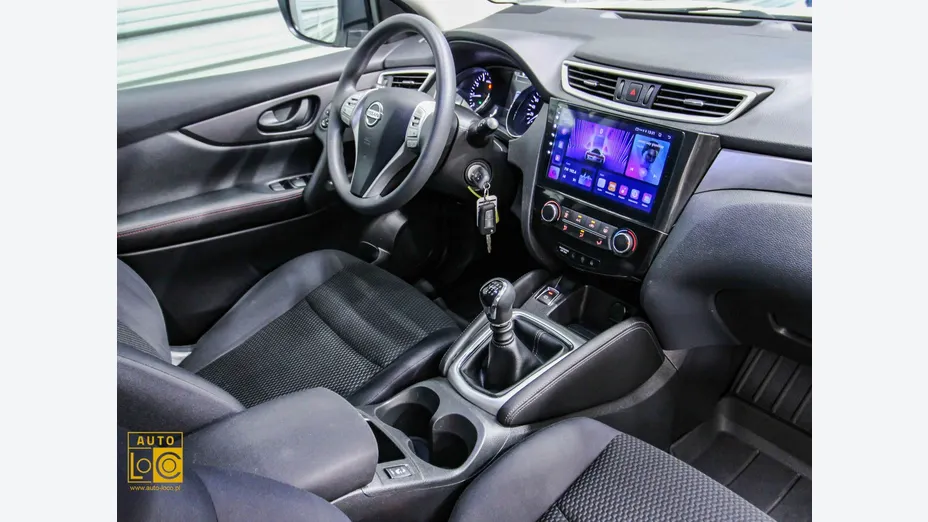 NISSAN Qashqai -