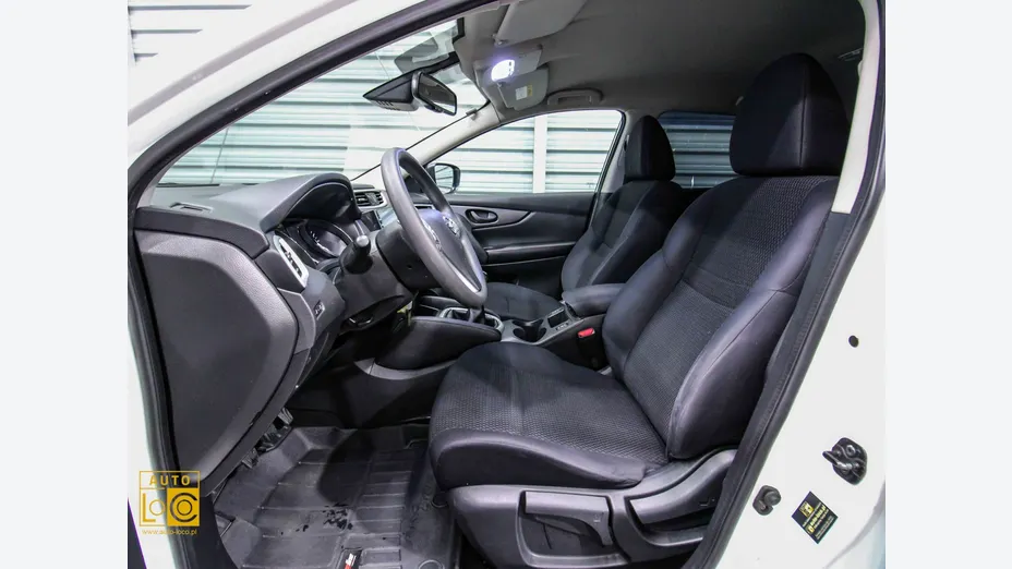 NISSAN Qashqai -