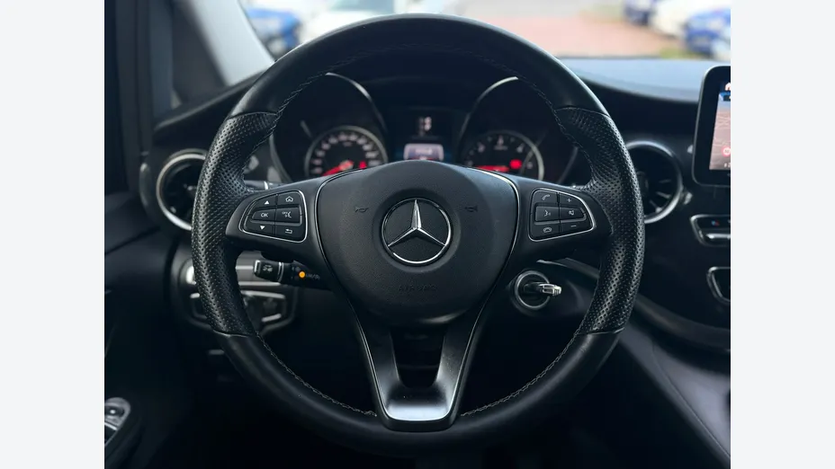 MERCEDES-BENZ V Klasa -