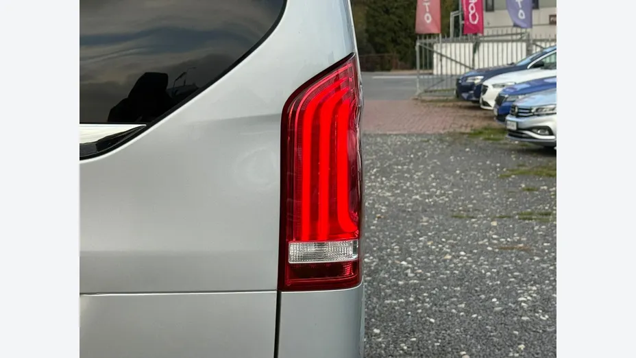 MERCEDES-BENZ V Klasa -
