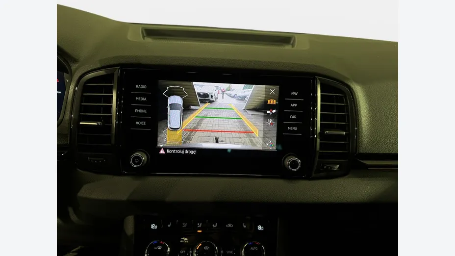 SKODA Karoq -