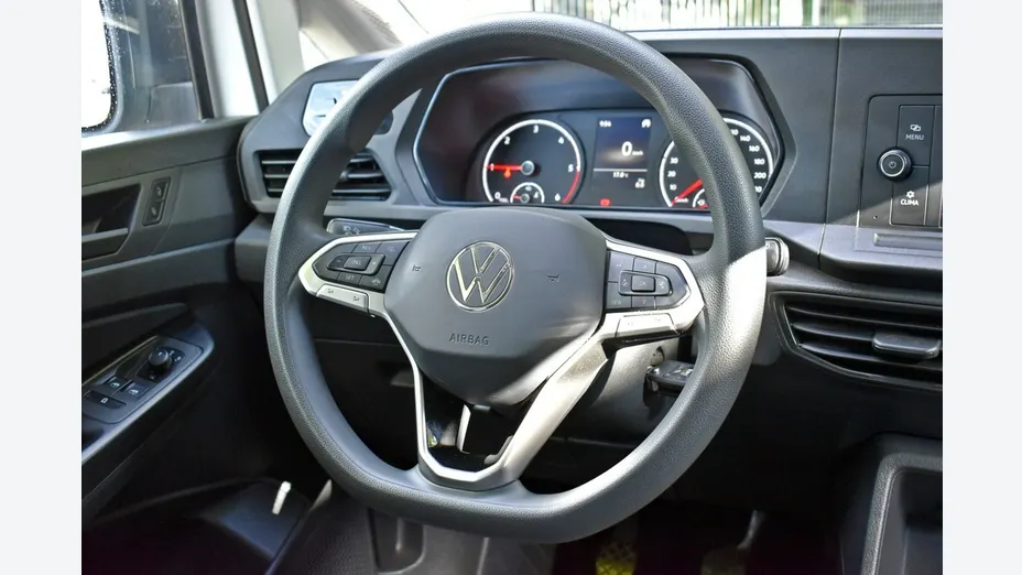 VOLKSWAGEN Caddy -