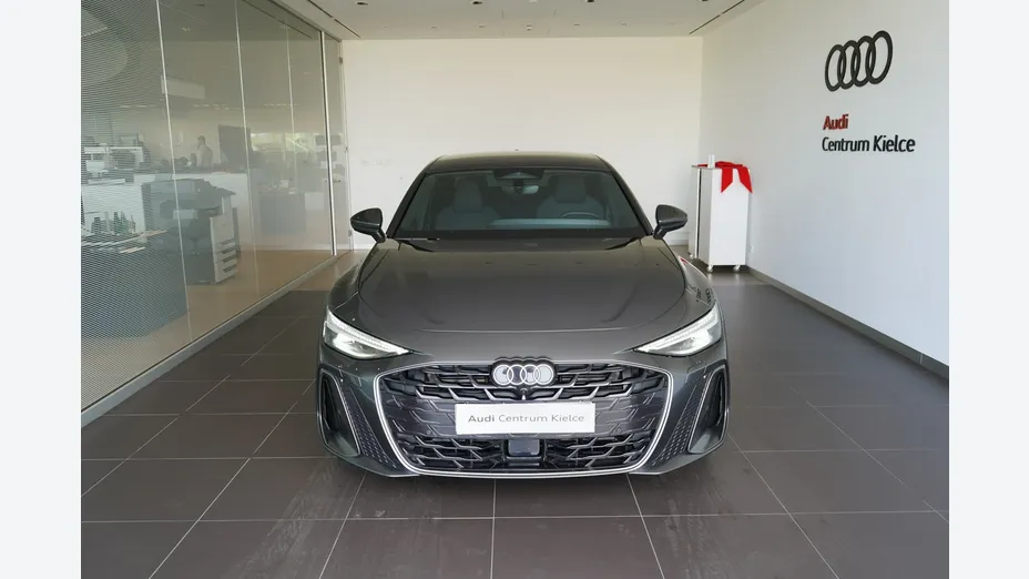 AUDI A6 -