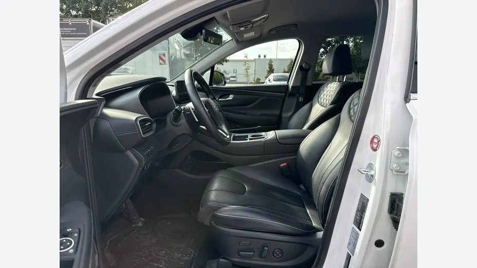 HYUNDAI Santa Fe -