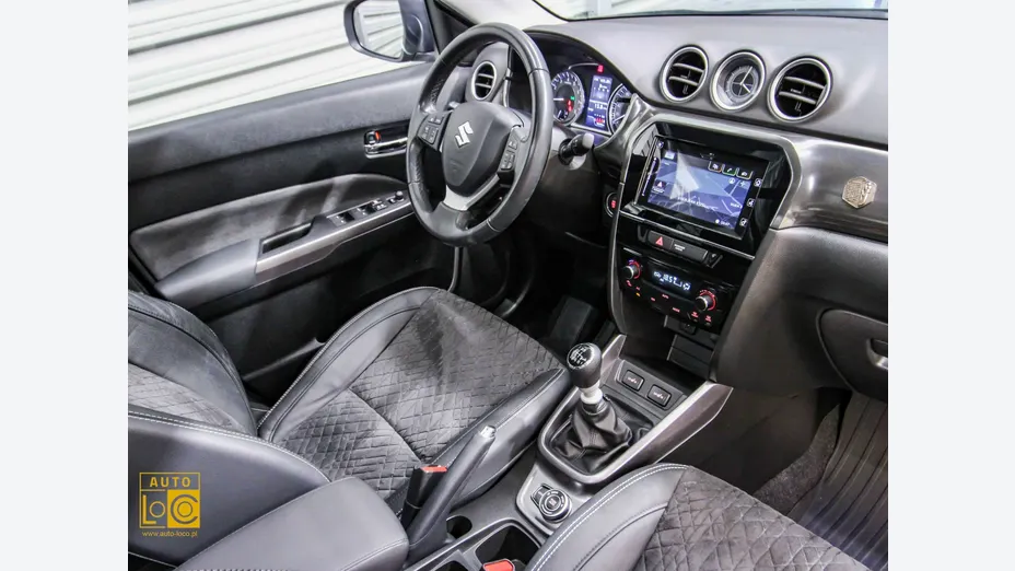 SUZUKI Vitara -
