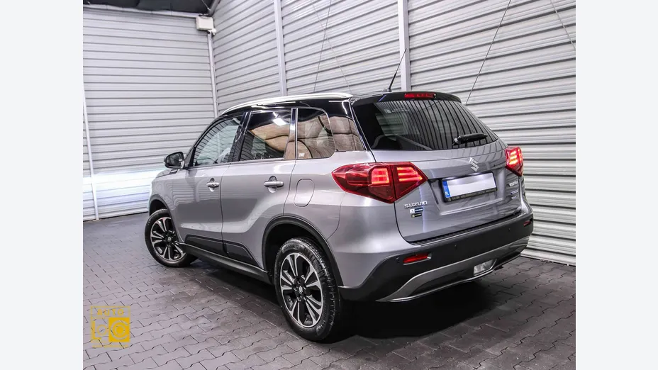 SUZUKI Vitara -