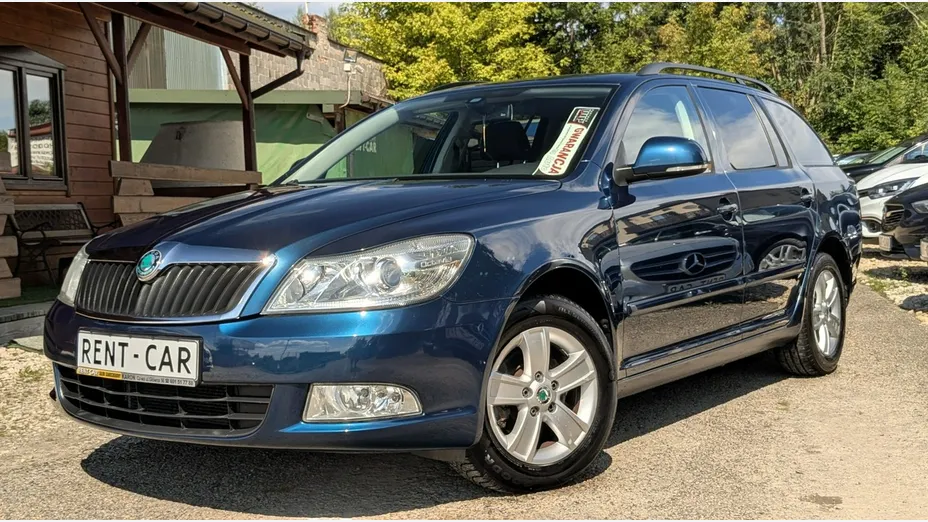 SKODA Octavia -