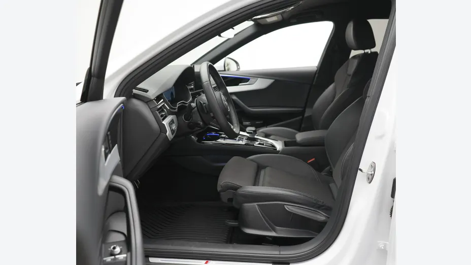 AUDI A4 Avant -