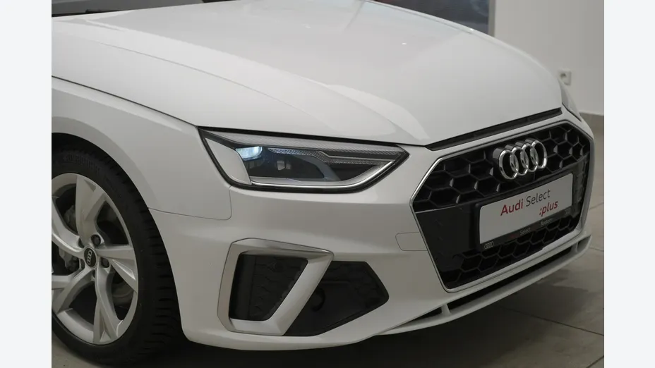 AUDI A4 Avant -