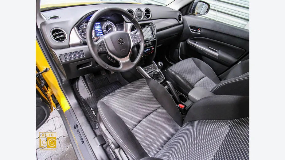 SUZUKI Vitara -