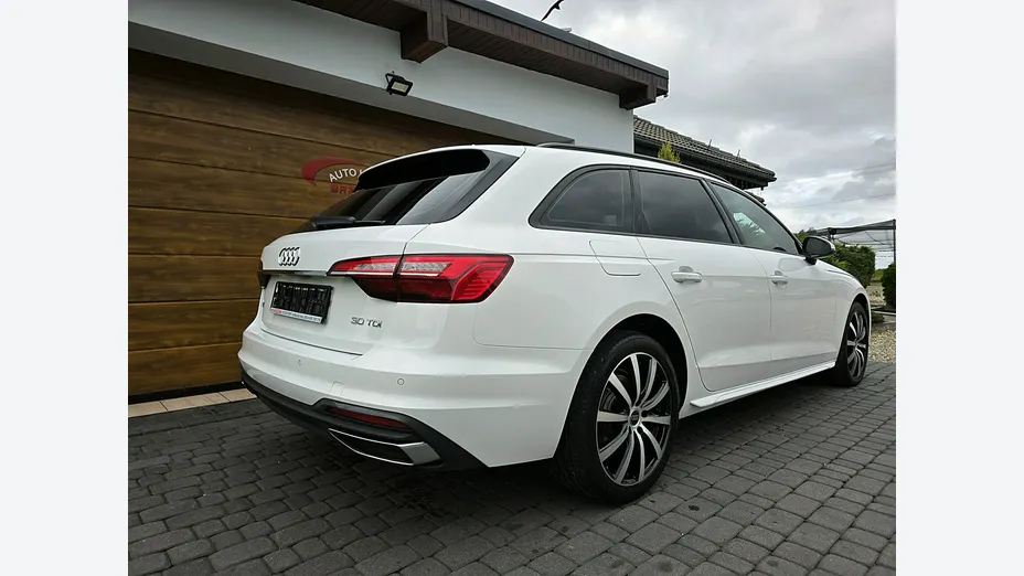 AUDI A4 Avant -