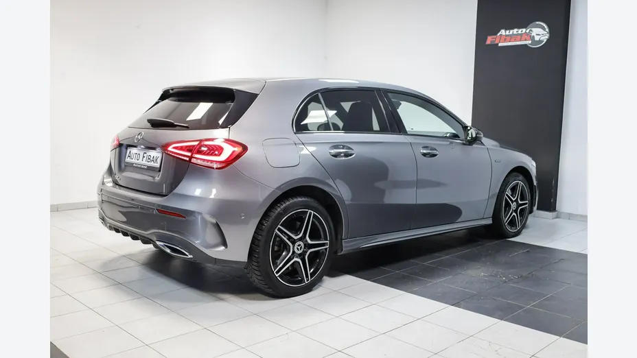 MERCEDES-BENZ A Klasa -