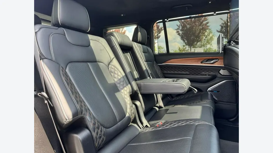 JEEP Grand Cherokee -