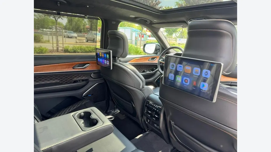 JEEP Grand Cherokee -
