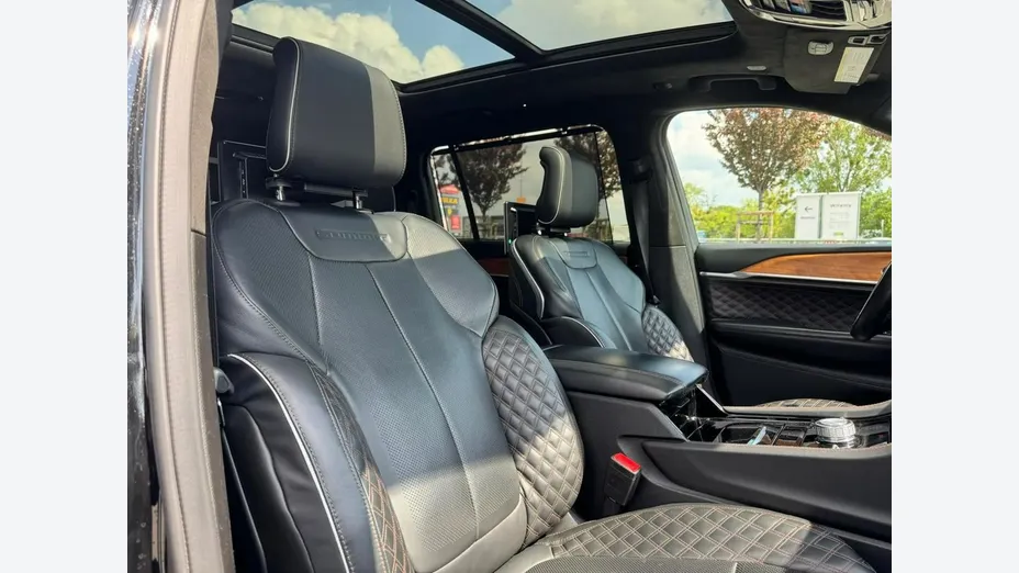 JEEP Grand Cherokee -