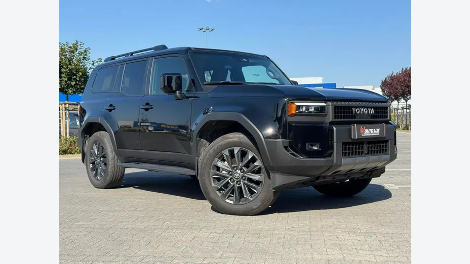 TOYOTA Land Cruiser -