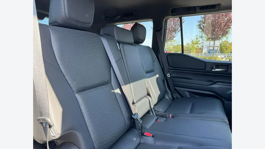TOYOTA Land Cruiser -